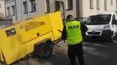 Rozbił sobie butelkę na głowie. Policji powiedział, że go napadli