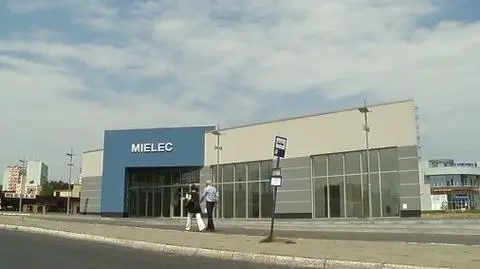 Dworzec w Mielcu czeka. Na wybory?