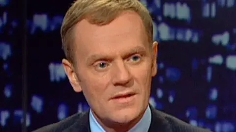 Tusk: Akcja CBA jest wymierzona w PO