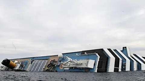 "Pasmo niekompetencji i łamania prawa"