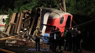 Przekroczenie prędkości było główną przyczyną katastrofy kolejowej na Tajwanie