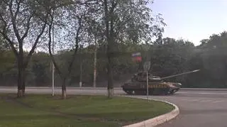 Czołg na ulicach Ługańska. Rosyjski?