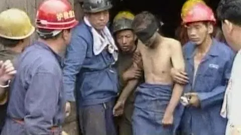 Chińscy górnicy uratowani