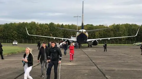 Samolot Ryanair wylądował w Wielkiej Brytanii