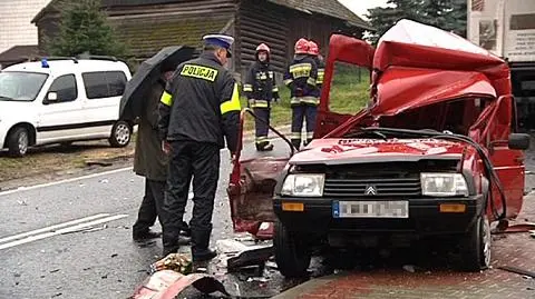 Stracił panowanie nad autem. Trzech zabitych