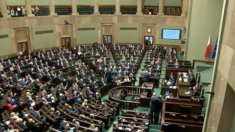 Sejm zdecydował o wynagrodzeniu niektórych matek z co najmniej czwórką dzieci
