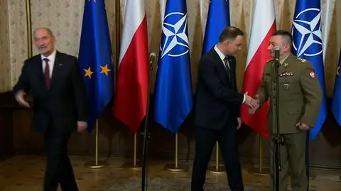 Antoni Macierewicz nie chciał odpowiadać na pytania dziennikarzy
