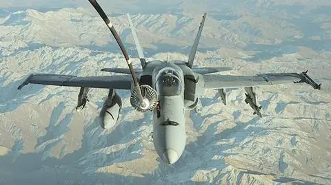 Katastrofa 
F-18. Piloci ranni