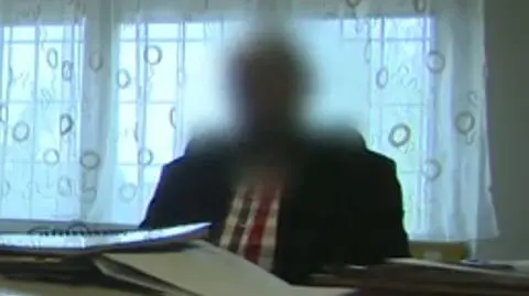 "Wyrok dyskwalifikuje tego pana. Miejmy nadzieję, że dzieci są bezpieczne"