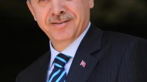 Ostry głos z Izraela: Turecki premier to sukcesor Goebbelsa