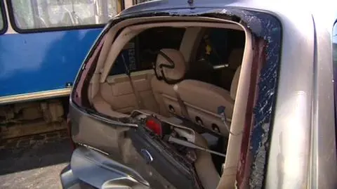 Mercedes wpadł na auto