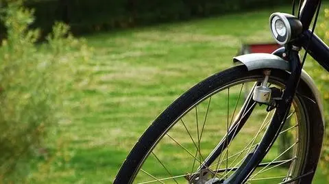 Potrącił rowerzystę i uciekł