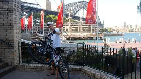 Wygrał walkę z rakiem mózgu. Teraz chce pomóc innym

