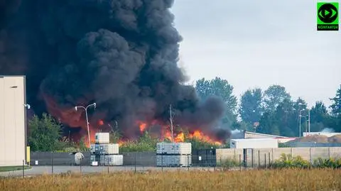 Pożar sortowni odpadów w Myszkowie