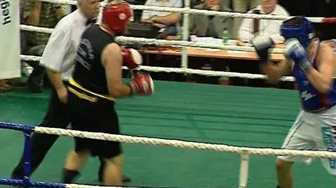 Radni z Chojnic pobili się na ringu