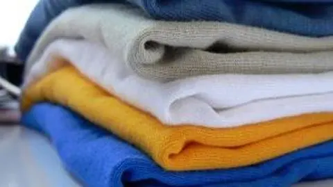 "Żydom wstęp wzbroniony" na T-shircie