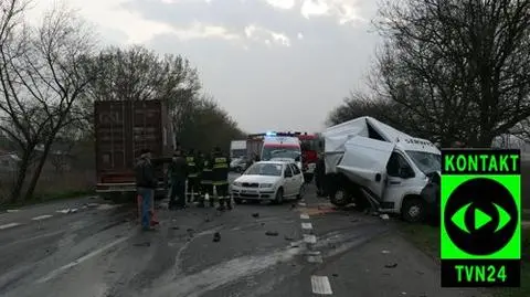 Karambol w Błoniu pod Warszawą