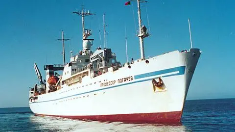 Niepokoił Szwedów, teraz zirytował Portugalczyków? Spotkanie z rosyjskim statkiem