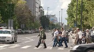 Liczba ludności w Polsce ma systematycznie spadać 