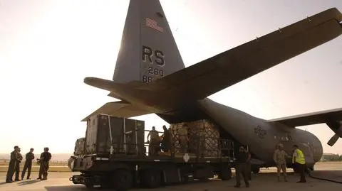 Załadunek C-130