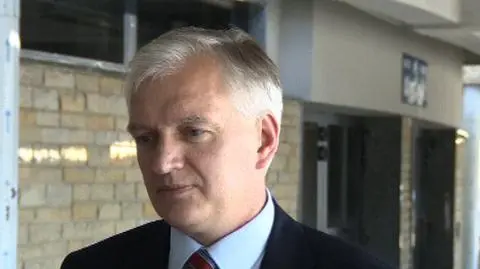 Gowin odbija piłeczkę. "Ataki personalne to jest przejaw dramatycznej słabości Donalda Tuska" 