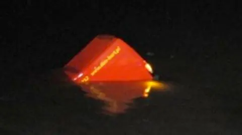 Samochód wpadł do rzeki. Kierowcy nie odnaleziono