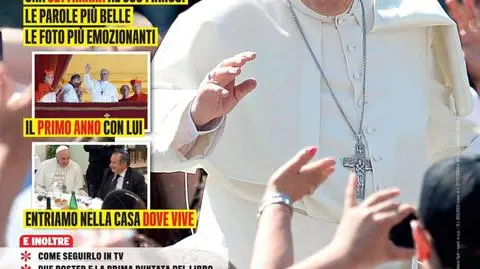 Cała gazeta tylko o papieżu. W środku reklamy leków na odchudzanie