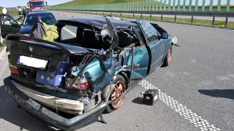 Wypadek na A1: trzy osoby poszkodowane