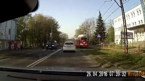 Sosnowiec. Weszła pod tramwaj. "Szczęście, że żyje"