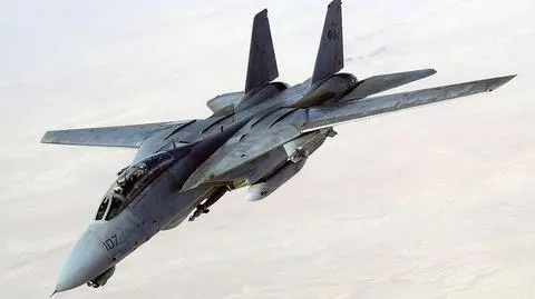 Myśliwce F-15 w tureckiej bazie lotniczej w Incirlik