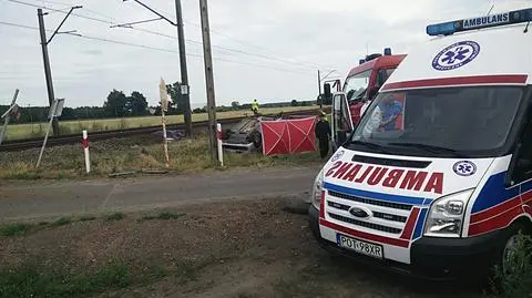 Do wypadku doszło na niestrzeżonym przejeździe 