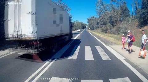 Niebezpieczna sytuacja przy przejściu na Dziewokliczu