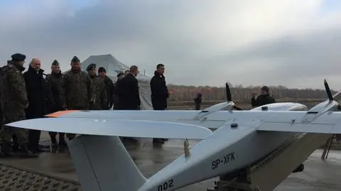 Szef MON i bezzałogowiec Łoś