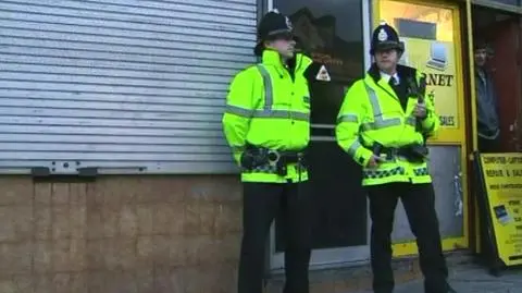 Albo tatuaż, albo praca. Policjanci mają wybór