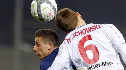 Telichowski faulował w polu karnym?