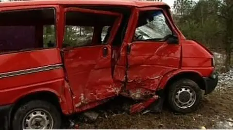 Zderzenie busów, ranne dzieci