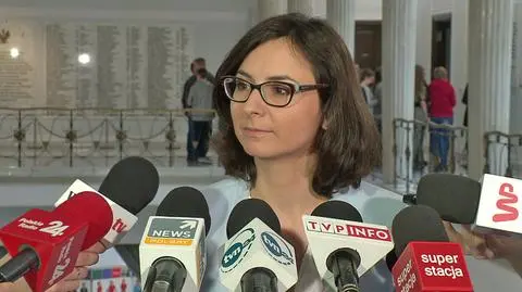 Ostateczna wersja opinii Komisji ma zostać przyjęta podczas jej posiedzenia, zaplanowanego na 11-12 marca w Wenecji