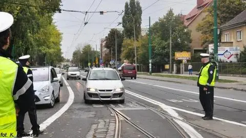 Policjanci "czyścili" buspas