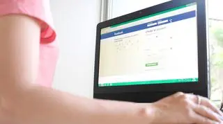 Ograniczenia anonimowości w internecie wywołały liczne protesty w Rosji (wideo archiwalne)