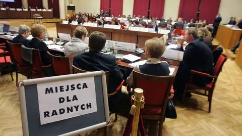 PiS chce zmniejszyć Radę Warszawy