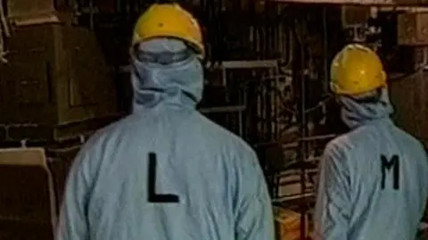 "Samurajowie Fukushimy" walczą w reaktorach