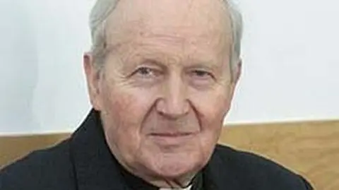 "To Platforma dla szarlatanów, cudzołożników i zboczeńców"