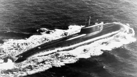 Sprzedali "Kursk" 
na złom