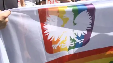 Prosecutor: an eagle on a rainbow background is not a desecration of national symbol