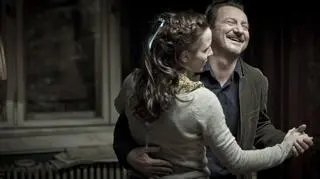 Kadr z filmu "Pod mocnym aniołem"
