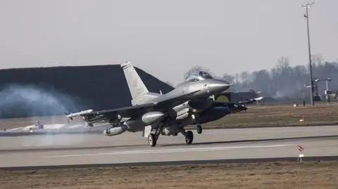 Amerykańskie F-16 wylądowały w Łasku