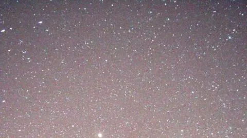 Geminid płonący w atmosferze