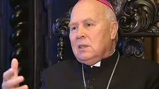 Abp. Tadeusz Gocłowski zeznawał w swoim mieszkaniu