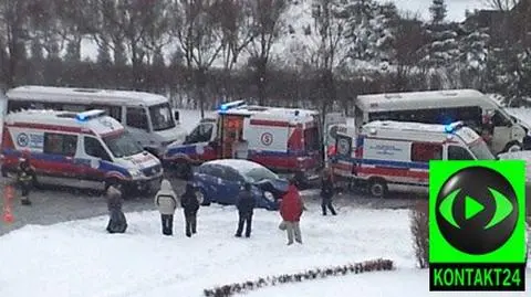 Wypadek busa. 12 dzieci rannych