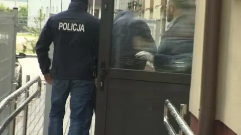 Lębork: Policjanci drogówki zatrzymani w sprawie przyjmowania łapówek